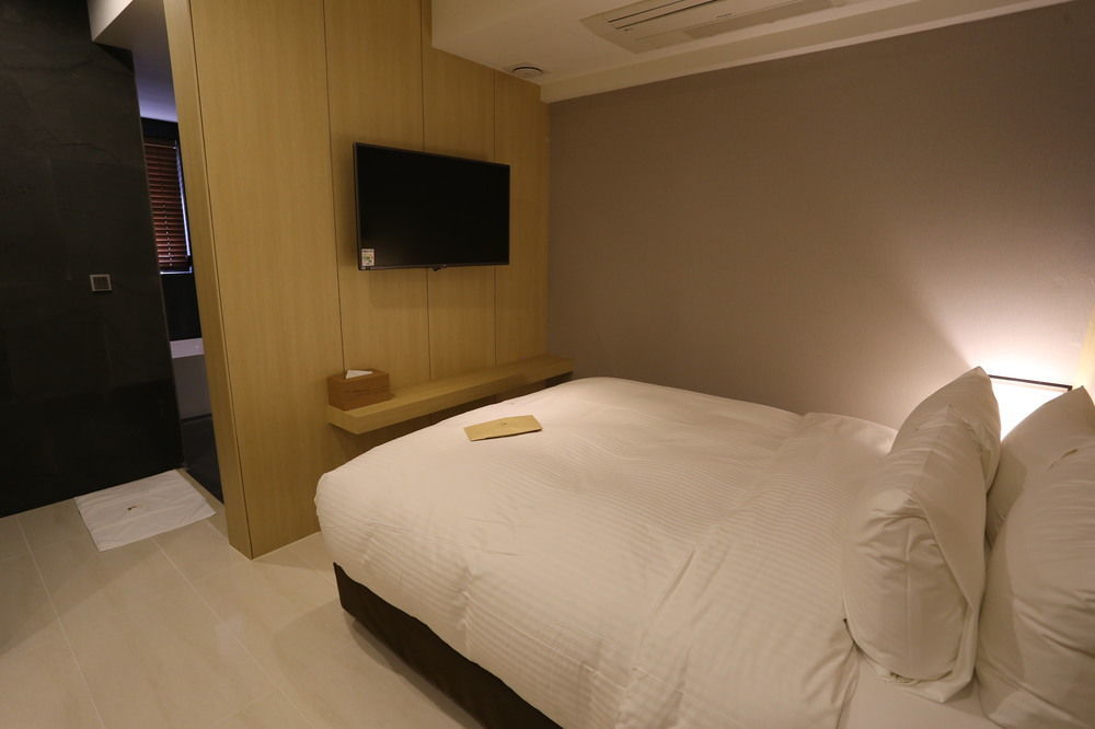 Suwon Top Cloud Hotel מראה חיצוני תמונה