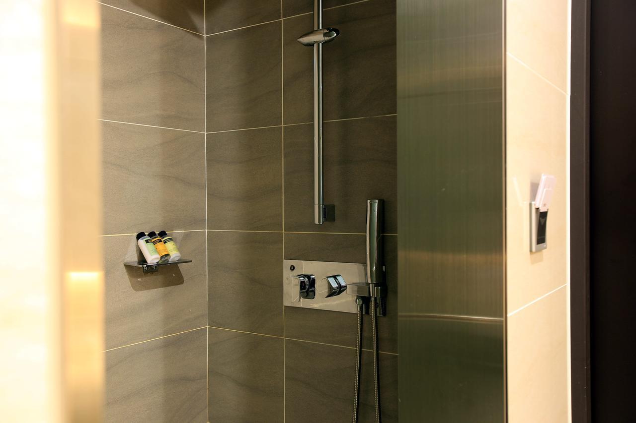 Suwon Top Cloud Hotel מראה חיצוני תמונה