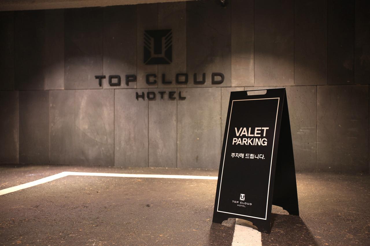 Suwon Top Cloud Hotel מראה חיצוני תמונה
