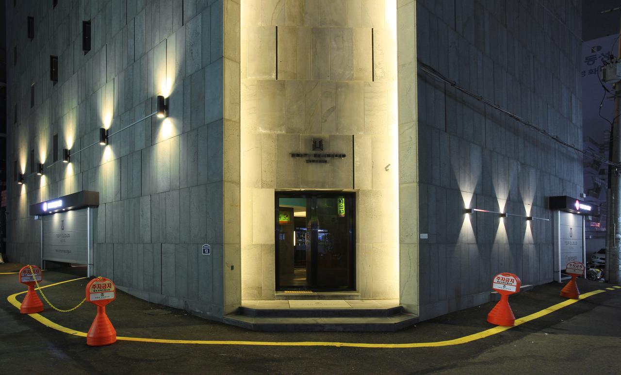 Suwon Top Cloud Hotel מראה חיצוני תמונה