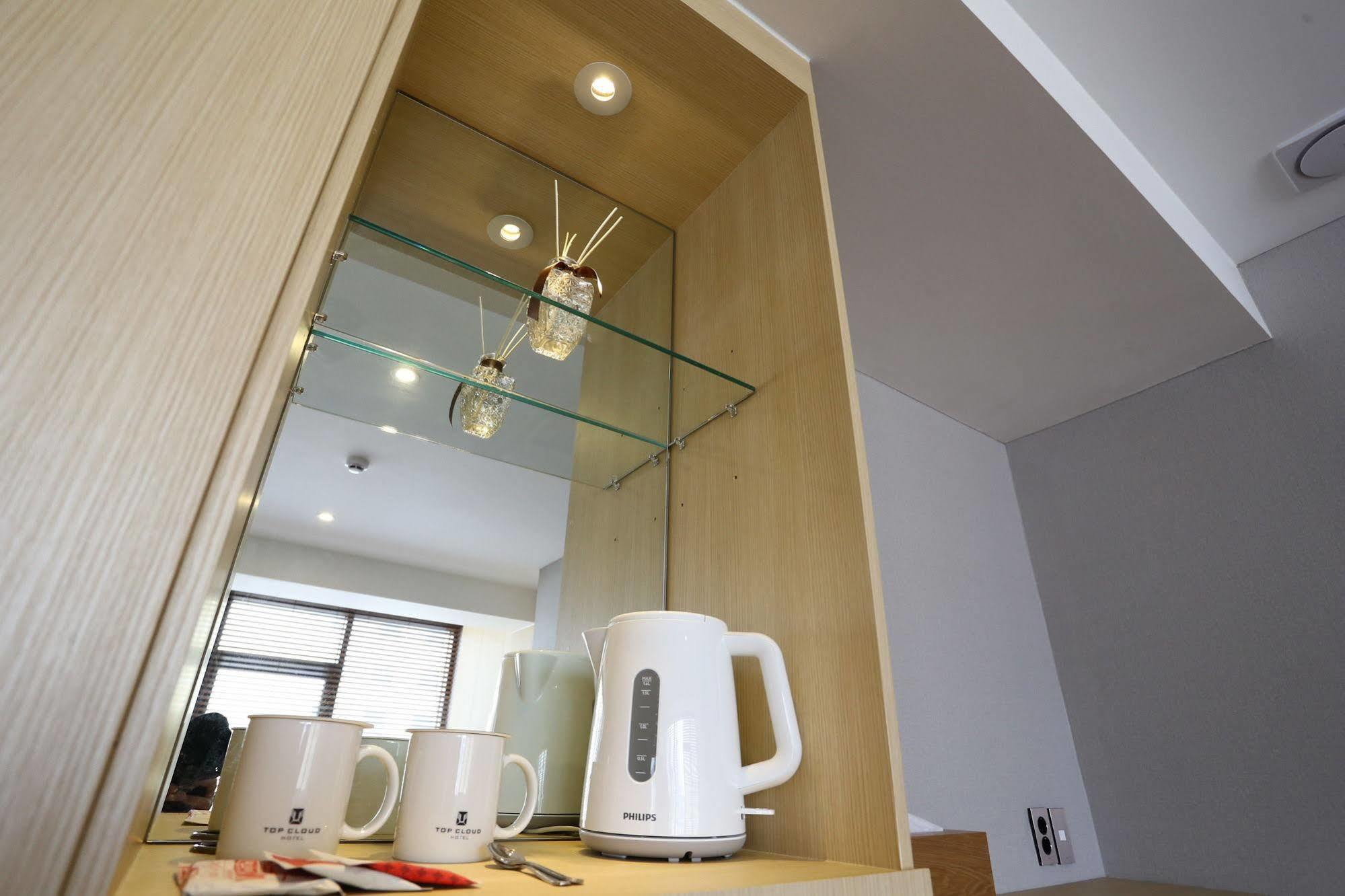 Suwon Top Cloud Hotel מראה חיצוני תמונה