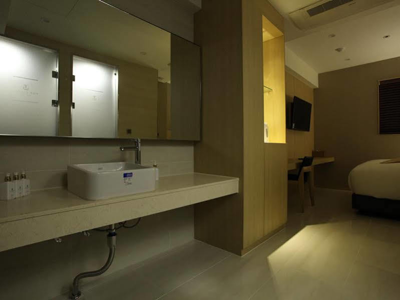 Suwon Top Cloud Hotel מראה חיצוני תמונה